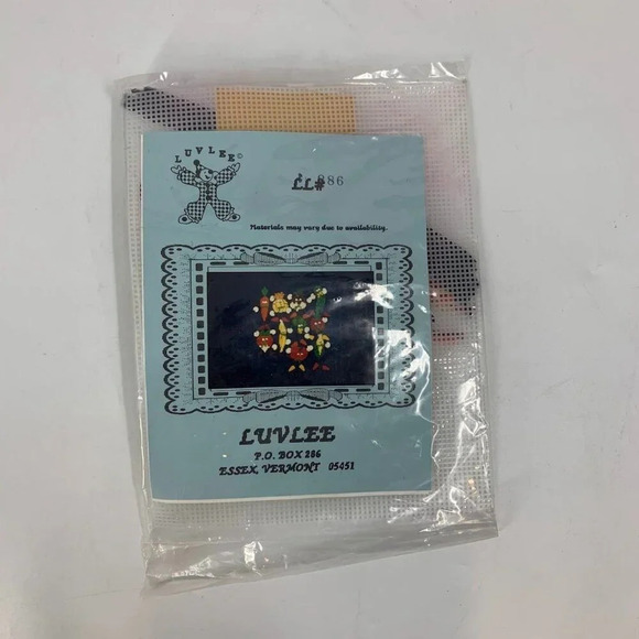 Luvlee #886 Vegetable Fruits Flowers Cross Stitch Wall Hanging - Picture 1 of 3